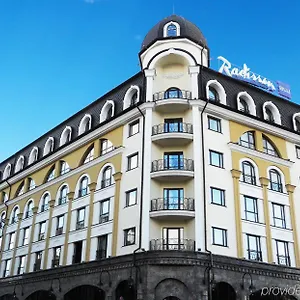 4* فندق Radisson Blu Hotel, Podil Centre